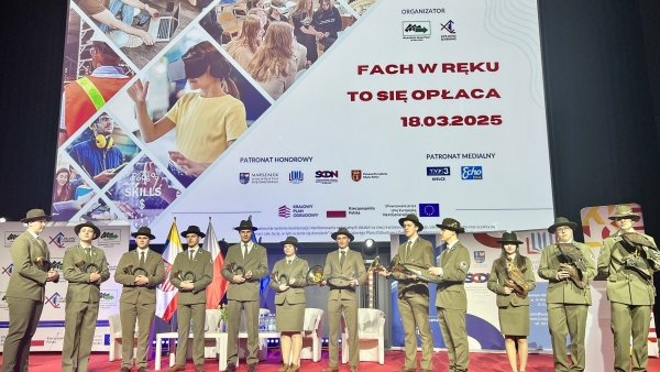 Inauguracja wydarzenia &quot;Fach w ręku - to się opłaca&quot;