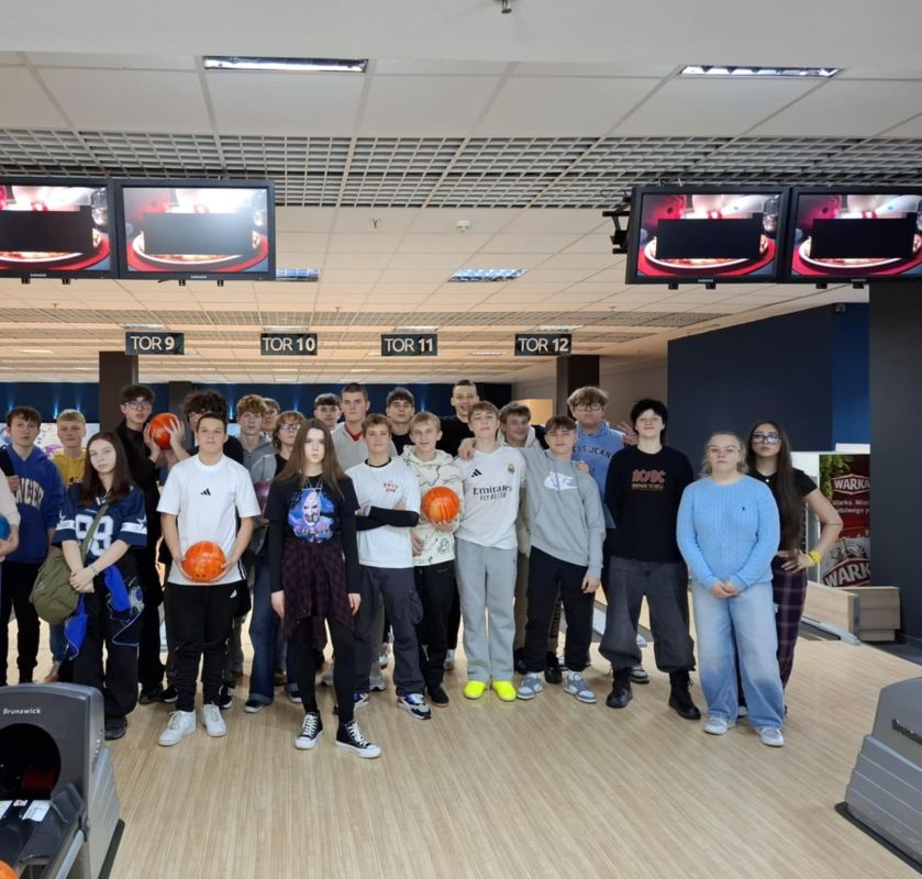 Wycieczka mikołajkowa klasy 1b