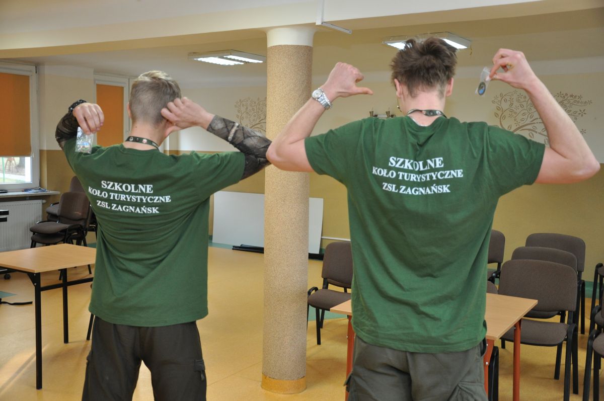 Pierwszy egzamin Szkolnego Koła Turystycznego „Zbóje świętokrzyscy”