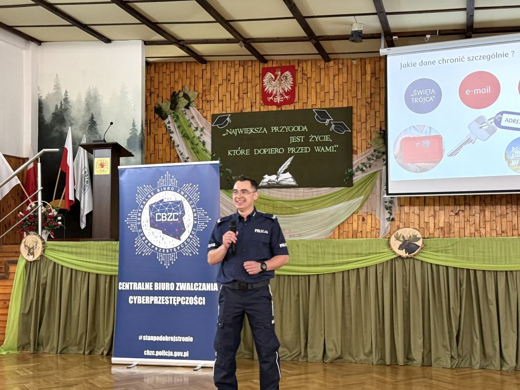 Cyberbezpieczeństwo w praktyce – uczniowie klas I–IV na spotkaniu z ekspertami CBZC i PKO BP