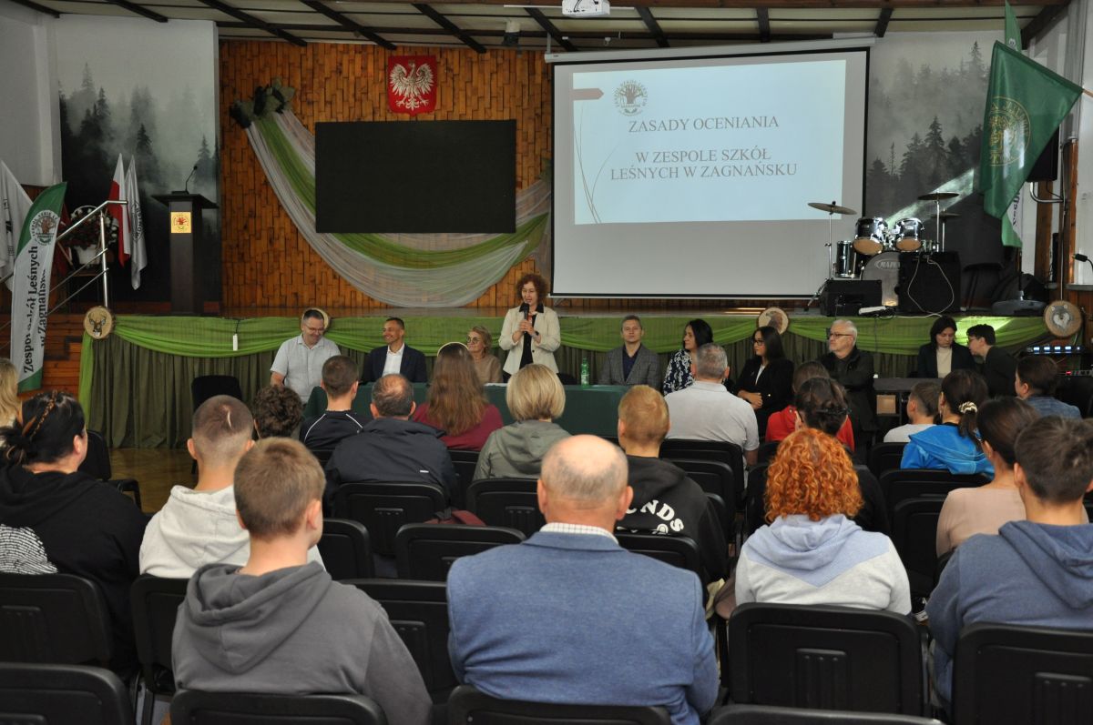 Witamy w naszej szkolnej społeczności!